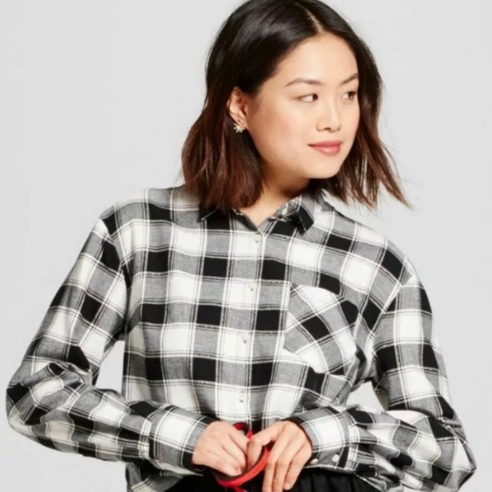 Black & White Fall Plaid Flannel 🍂